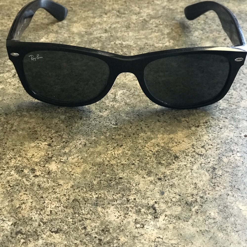 Unisex Ray Ban Wayfarer Sunglasses